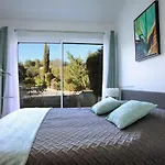 דירה - Clos Saint Jean *